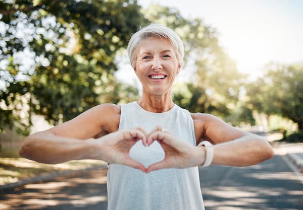 Mujer adulta con buena salud cardiovascular